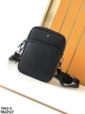 Borsa a tracolla Montblanc nera in vera pelle twill