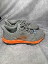 Skechers Viper Court Pro pickleball shoes featuring Arch Fit technology Sz 8