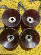 Vintage Set of Road Rider 4 Skateboard Wheels  Preowned RUBY RED