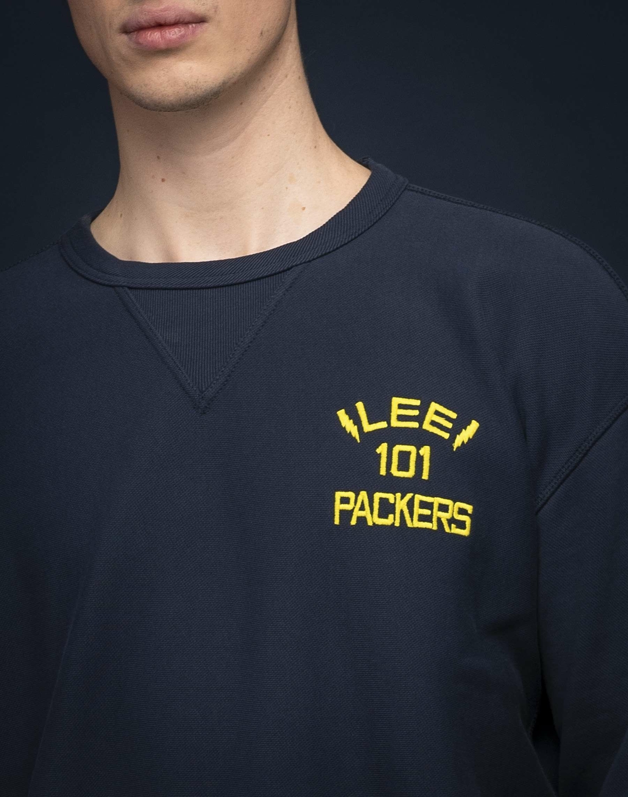 wrap around moletom com capuz