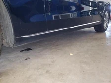 15 16 17 18 19 20 21 C300 Sedan Left Rocker Panel Moulding Cover w/Chrome Accent