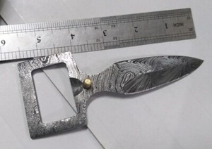 belt buckle dagger