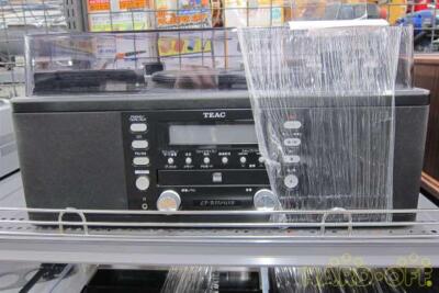 TEAC RECORD PLAYER LP-R550USB IN WORKING CONDITION FROM JAPAN