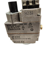 White-Rodgers 36C14 200 Gas Heating Furnace Control Valve