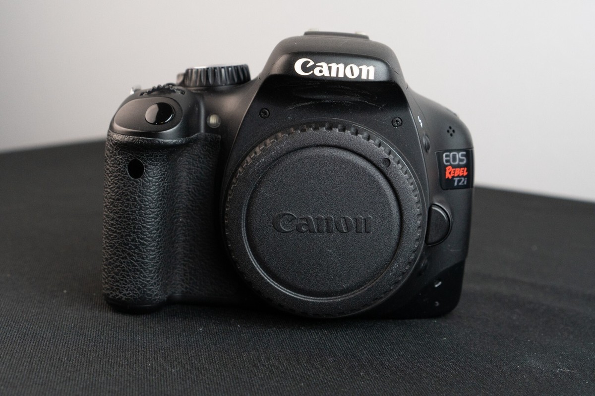 Canon Rebel T2i EOS 550D Bundle w/ Canon 85mm and Canon 50mm