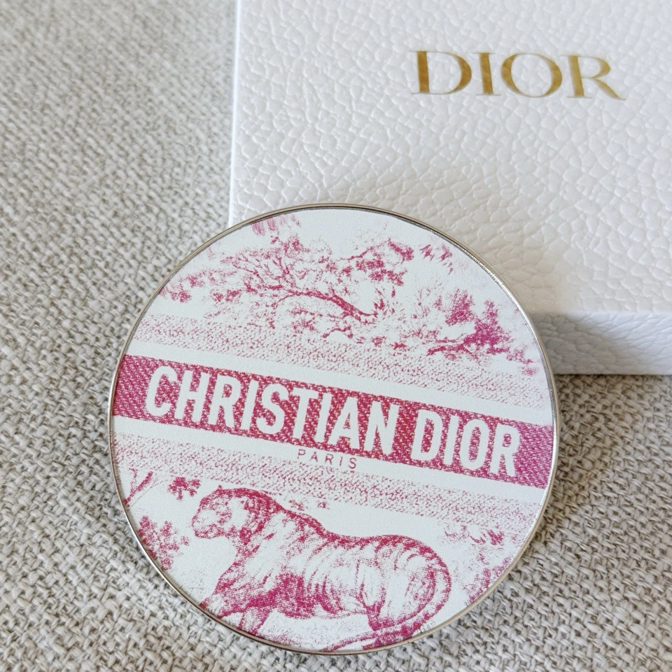 New Christian Dior Cosmetic Beauty Makeup Compact Mirror in Pink Tiger - Image 2 of 4