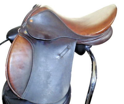 Traumhafter Ponysattel schwer zu finden 151/4 ''med / breit 10'' D - D