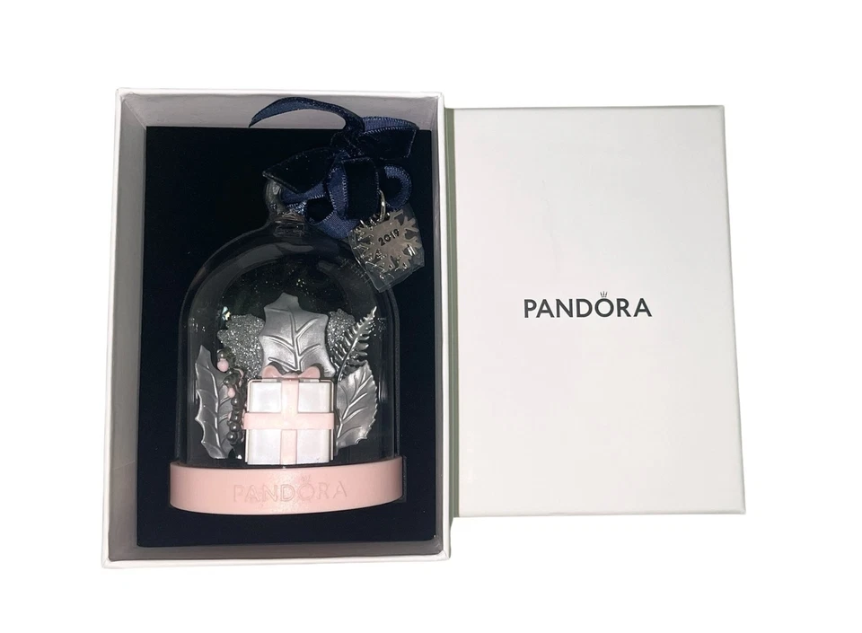Pandora Edición Limitada Winter Wonderland 2019 Copo de Nieve Tono Plata Dije Adorno Foto 2 de 4