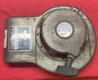 #ad 8hp Briggs and Stratton Engine Recoil Pull Starter Blower Housing $55.00