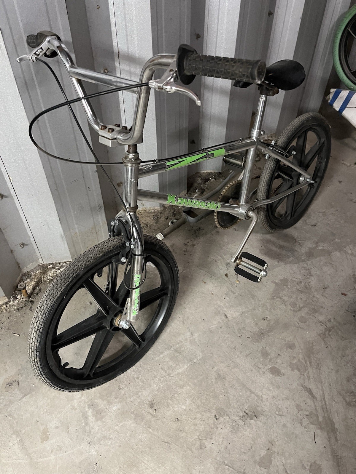 (Used) 80s/90  Kawasaki  Vintage Old School Bmx Limited Edition (765.00 USD)