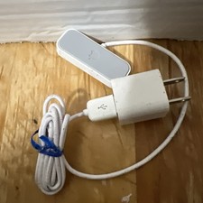 Genuine Authentic OEM iPod Shuffle 2nd Generation Apple USB Dock Cradle Charger