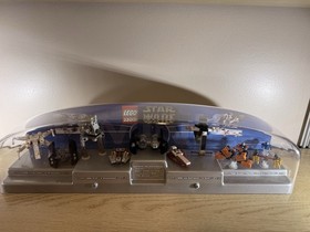 Lego Star Wars Toys R Us Display Cont. Sets 4484 4485 4486 4487 And Tie Bomber