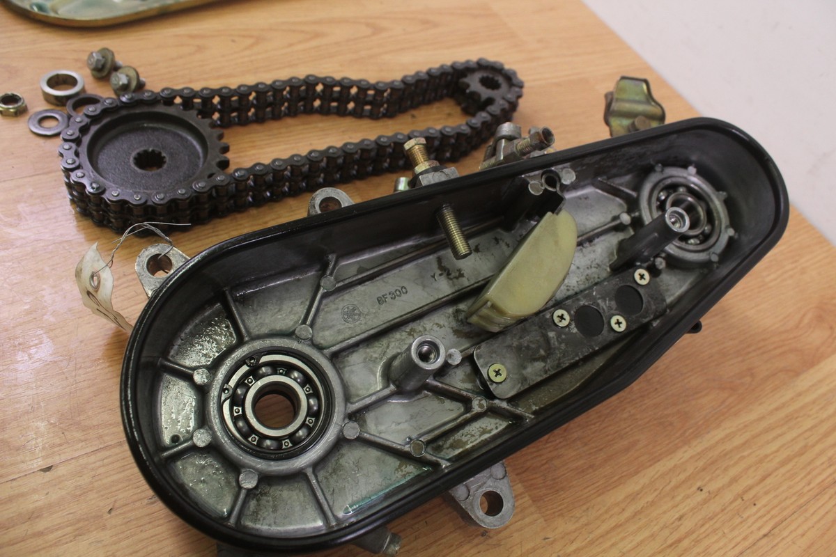 ヤマハ 旧車 ET340T Enticer 340T　①　ギアボックス　チェーンケース　廃盤品　エンタイサー　ET 1984 YAMAHA ET 340 ENTICER Chain Case With Cover & Sprockets