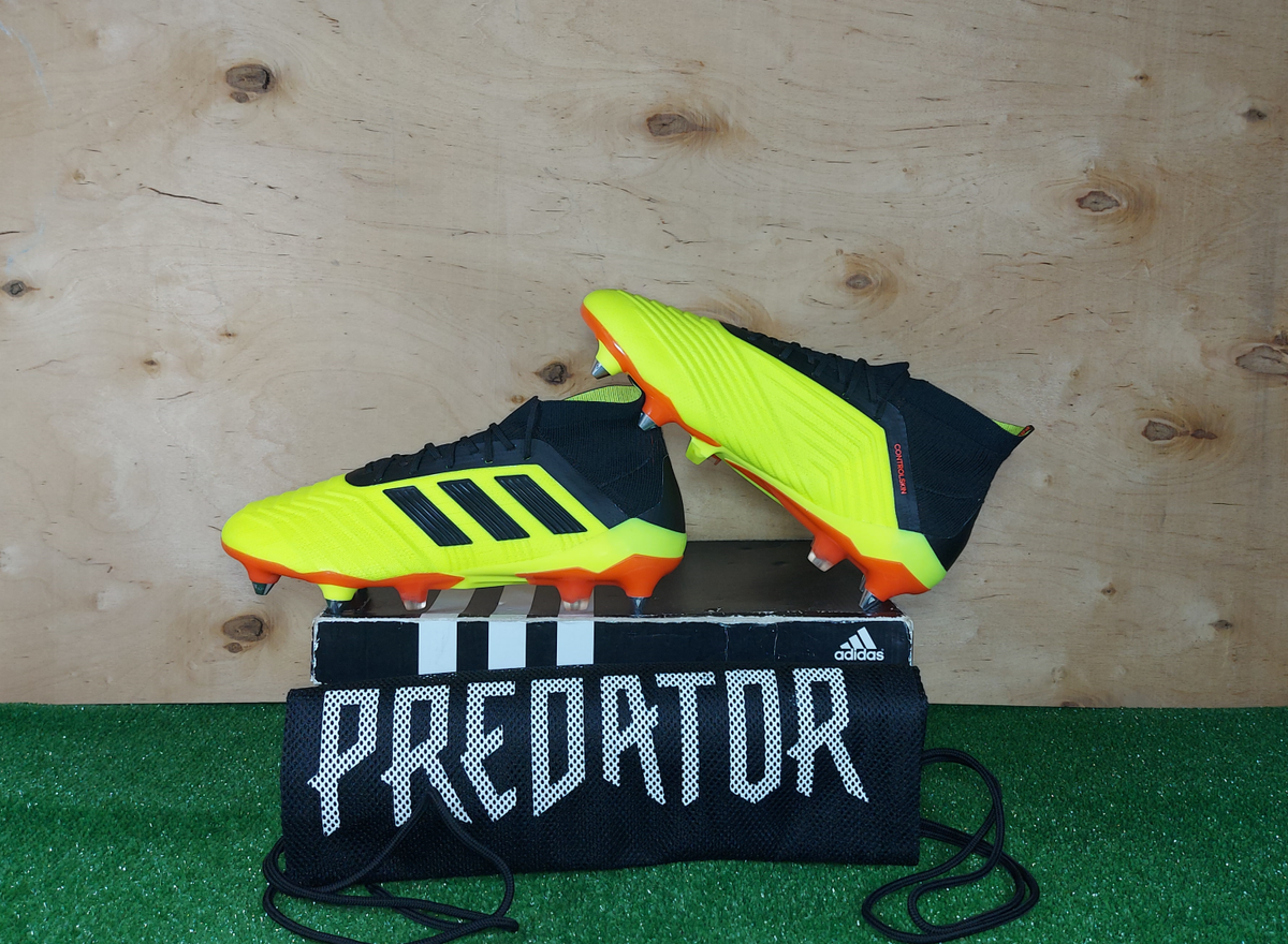 Adidas Predator 18.1 SG Elit Yellow boots Cleats mens Football