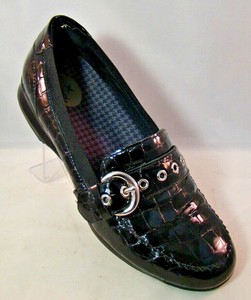 patent leather crocs