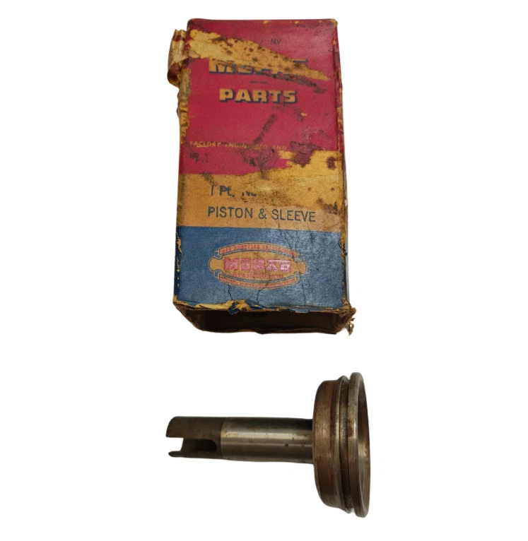 Manguito de pistón de riel de velocidad directa transmisión DeSoto Chrysler 1951-54 1327497 nuevo de stock Foto 2 de 4