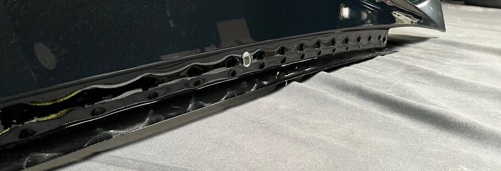 Rolls Royce Cullinan Passenger Front Fender Diamond black OEM 