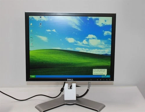 Dell UltraSharp 2007FPb 20" LCD Monitor SCRATCHES