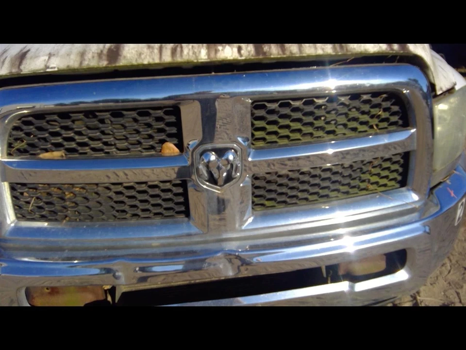 RAM5500 2014 Front Door 1159812 Foto 3 de 4