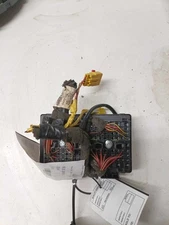 Cabin Fuse Box SATURN VUE 08