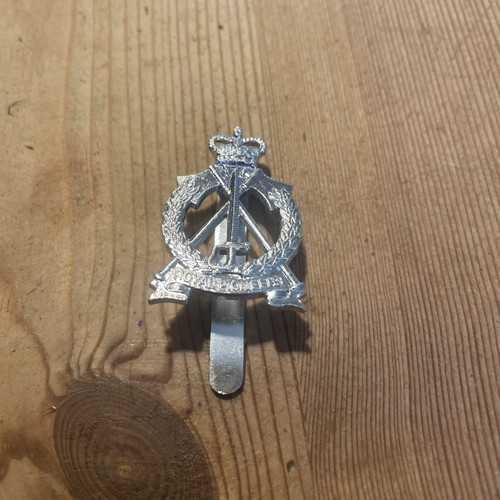  Royal Pioneers Military Cap Badge