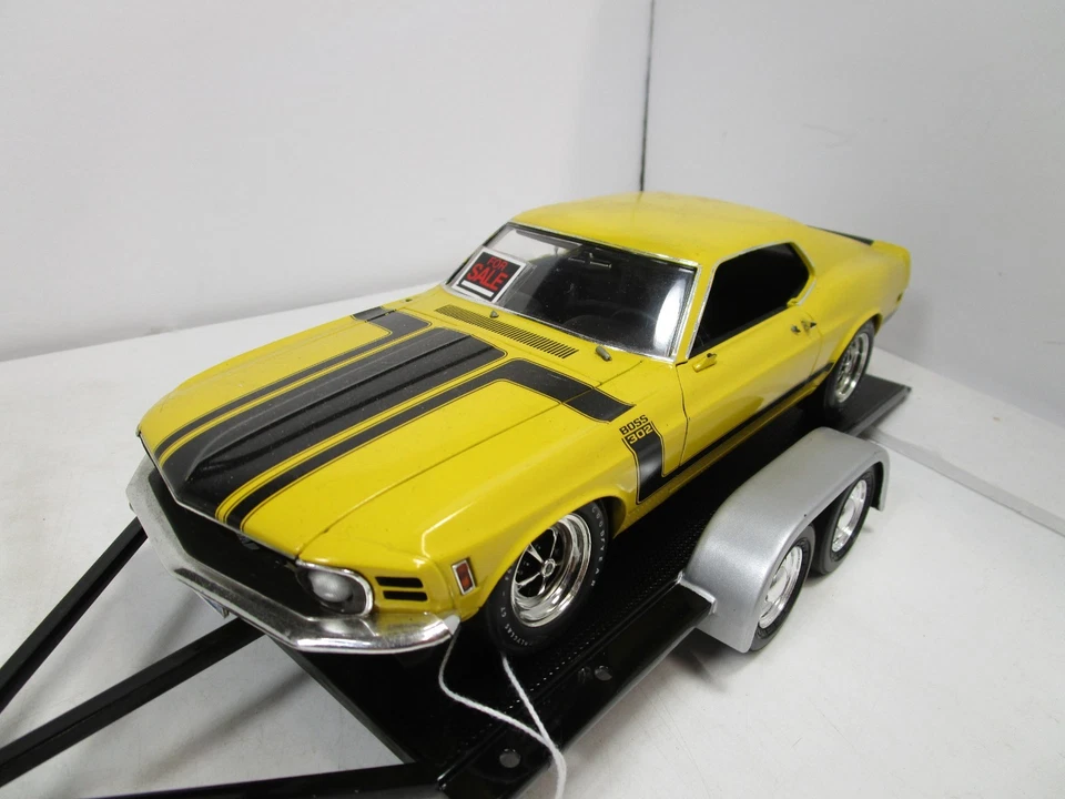 HIGHWAY 61 1/18 FORD MUSTANG BARN FIND & WELLY FORD F150 W/ TRAILER *ISSUES* - Image 2 of 4