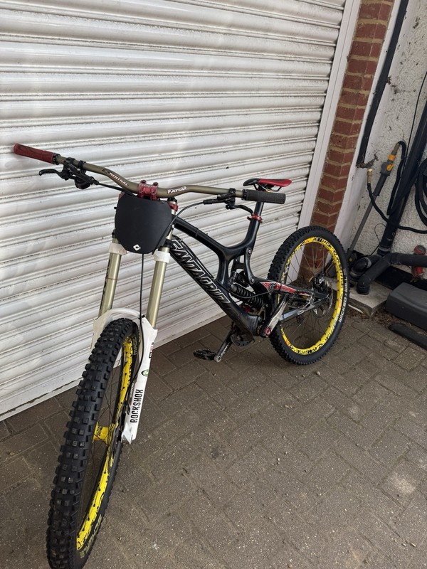 2014 Santa Cruz V10 Size L