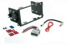 Double DIN Stereo Installation Kit for Select 2000-2013 GM Vehicles Black New