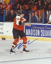 Craig Berube Signed 8×10 Fight Photo Philadelphia Flyers Autographed COA