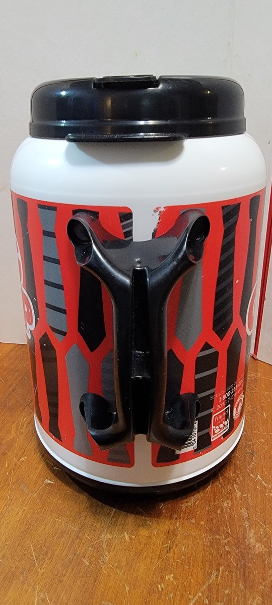 7 - Eleven 7 11 Big Gulp 2015 Red black white gray ties 100 oz