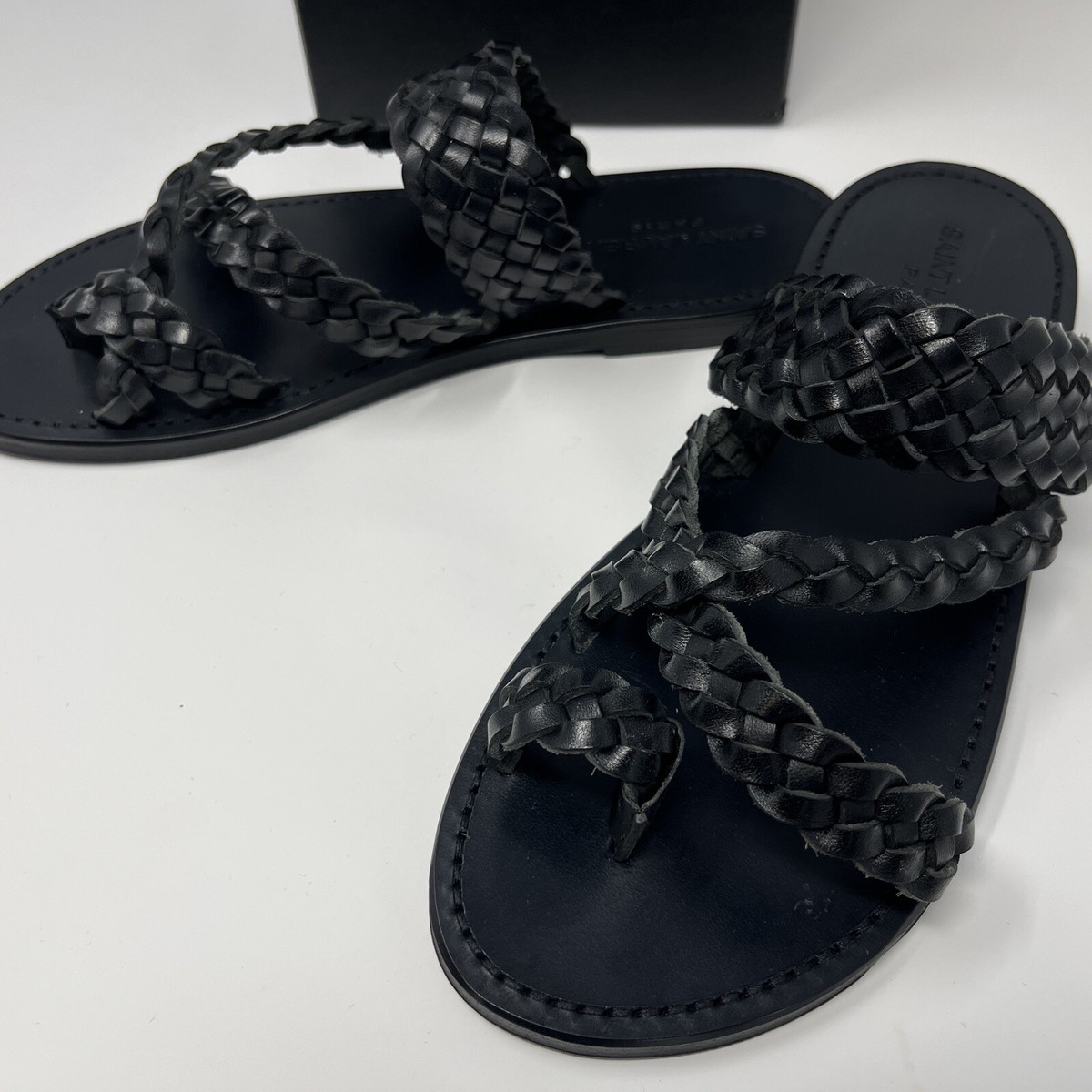 サンダル SAINT LAURENT Men Sandals Black 775804AAC44 1000 CASSANDRE sandals in glazed leather | Saint Laurent | YSL US