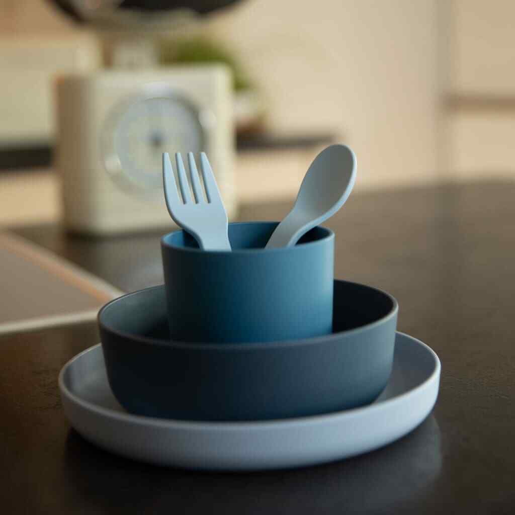 Service de table bébé Bo Jungle en CPLA écologique bleu roi