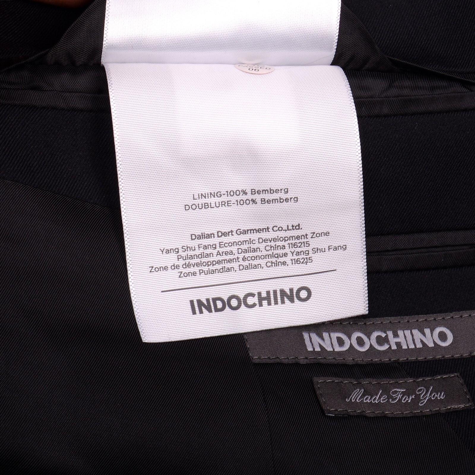 INDOCHINO Solid Black Wool Suit Jacket Blazer Men… - image 16