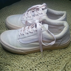 pale pink vans womens
