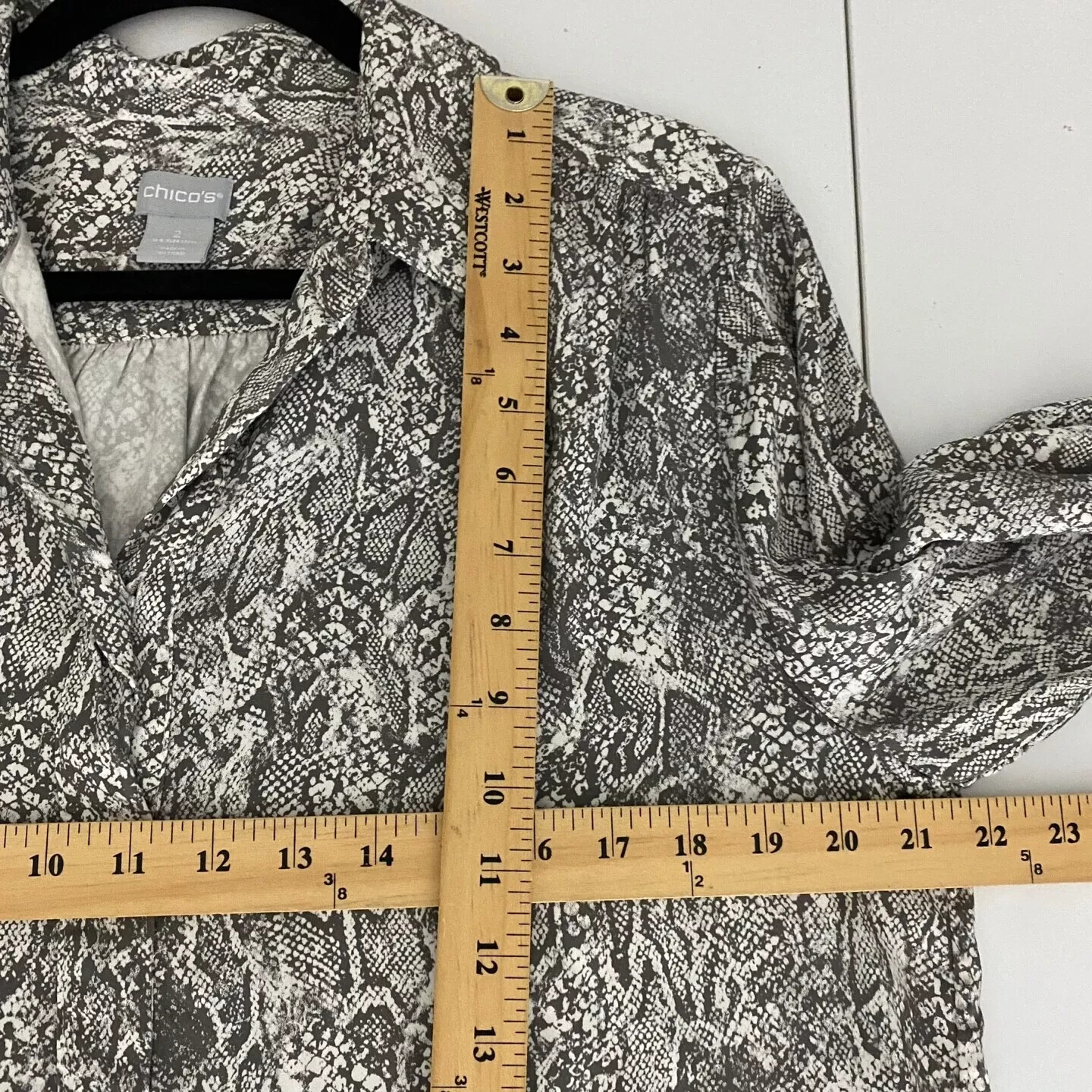 Chicos Python/Snake Print Popover Blouse Shirt La… - image 6