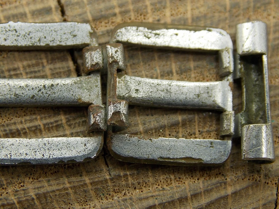 Vintage Pre-Owned Watch Band nickel plated Deployment Clasp 16mm 5/8" Mens - Image 3 of 4