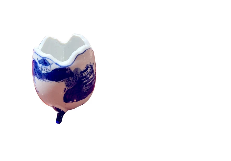 Maceta vintage en forma de huevo.  Porcelana china azul y blanca. 3,5" x 3" Foto 4 de 4