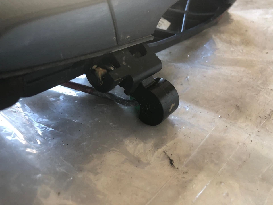 Cadillac SRX 2007 manija de puerta exterior trasera izquierda lado del conductor izquierda usada Foto 3 de 4