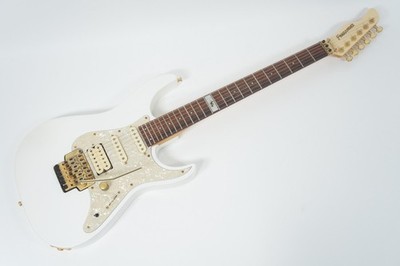 FERNANDES LA-80KK L'Arc~en~Ciel KEN SIGNATURE MODEL MAPLE BODY Pearl White Gold