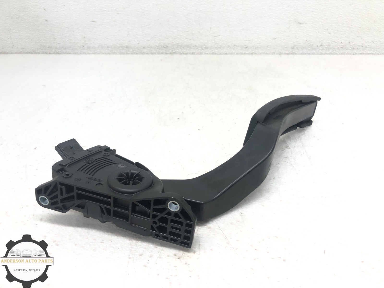 Maserati Levante 2017-2024 Accelerator pedal