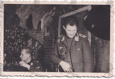 orginal Foto 2. Weltkrieg Deutschland Luftwaffe Soldat Offizier Uniform Feier