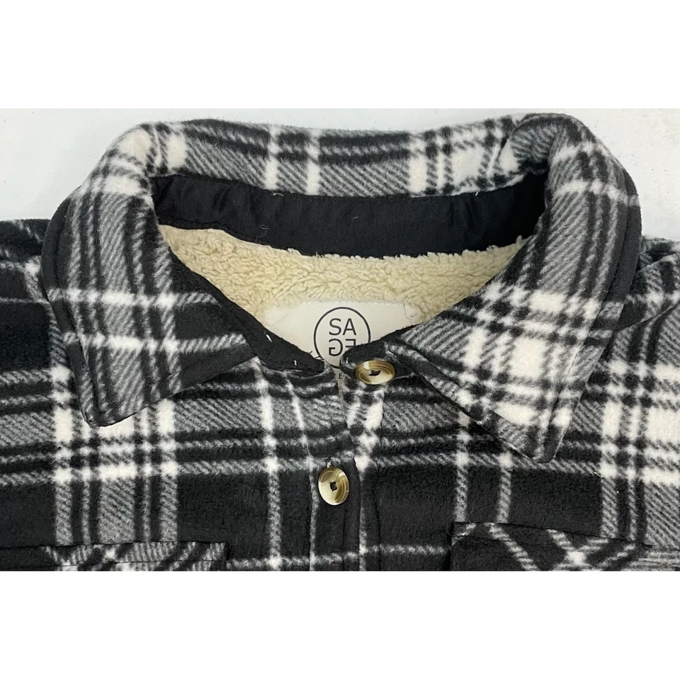 Chaqueta mediana a cuadros Sage Collective negra gris forrada de sherpa para mujer Foto 4 de 4