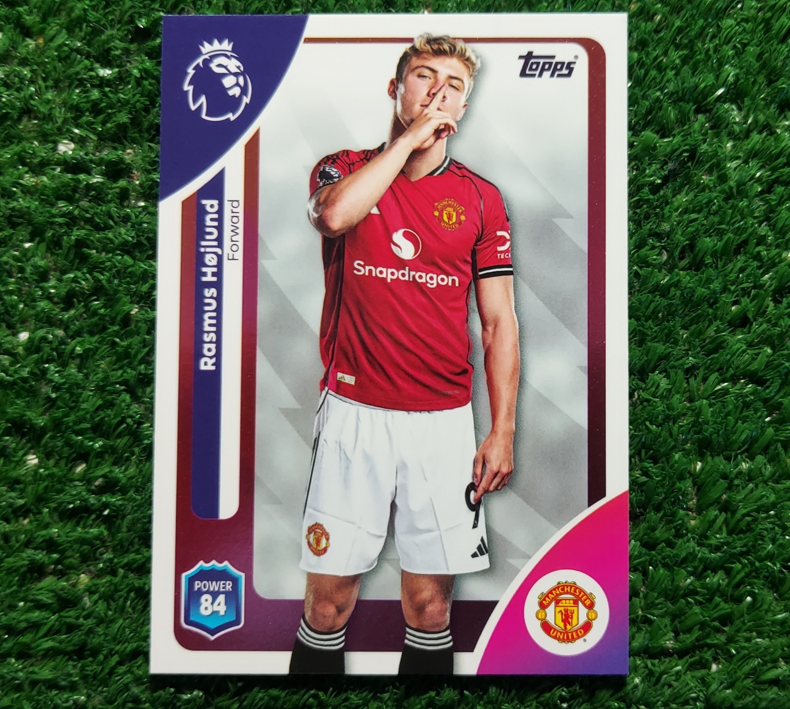 CARD TOPPS 2025/26 PREMIER LEAGUE MANCHESTER UNITED N°213 HOJLUND CARTA 2026 ⚽️