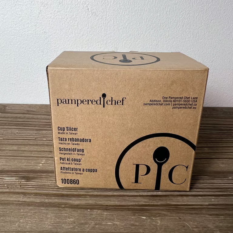 Pampered Chef Cup Slicer New in Box 100860