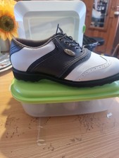 hi tec golf shoes