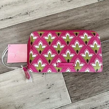 Vera Bradley Accordian Wallet Petite Pink PVC Foundation For Breast Cancer