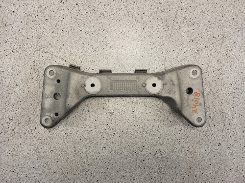 BMW F20 120I, Getriebeträger, 22316859417