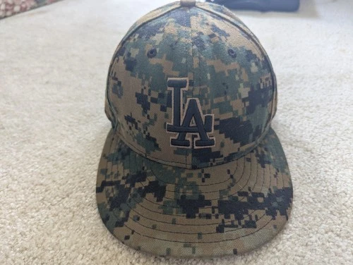 LA Camo Baseball Cap new era 59fifty dodgers MLB 7 1/8 on field army green hat