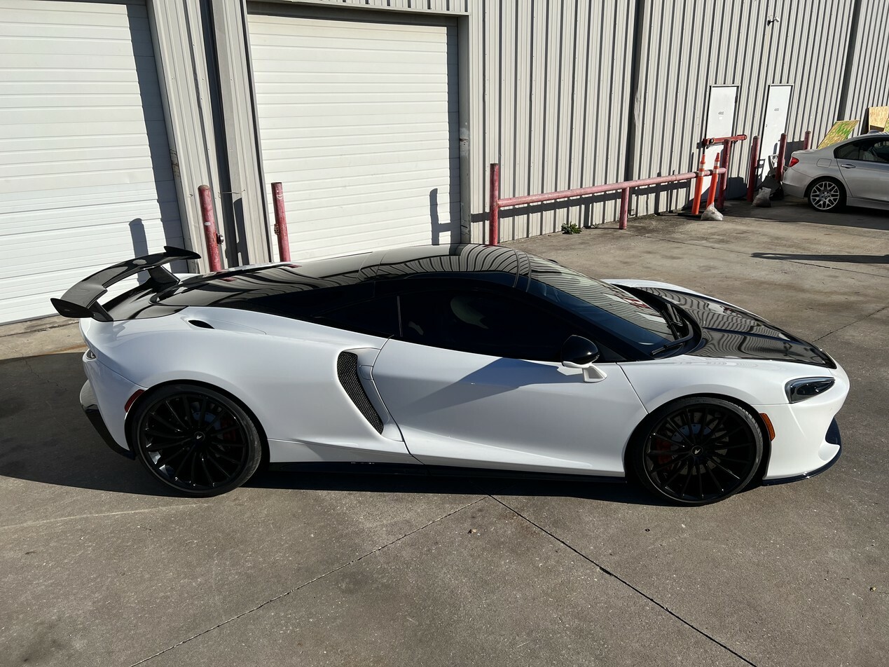 Mclaren GT Carbon Fiber Wing