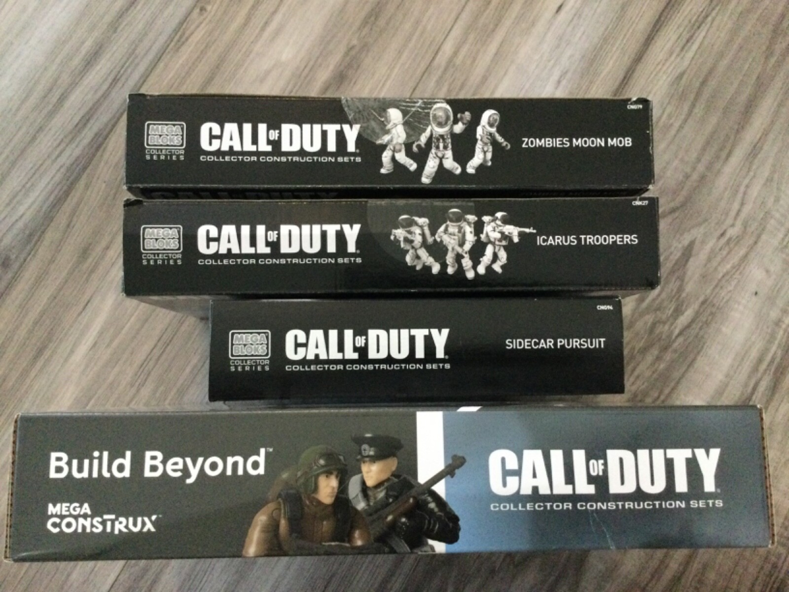 Mega Bloks Call Of Duty Checkpoint Charge,Sidecar Pursuit,Icarus Troopers,Zombie
